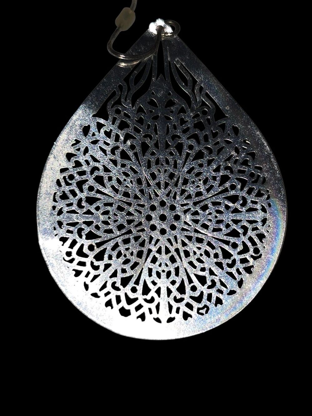 Filligee Laser Cut Earrings Lightweigh Silver Color Ornate Jewelry Gift NEW - Picture 2 of 3